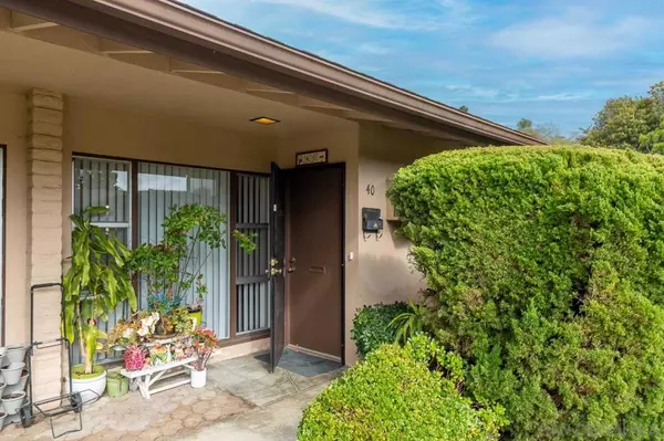 La Mesa, CA 91942,9320 Earl St #40