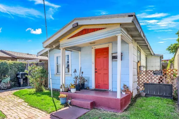 San Diego, CA 92116,4486 36th Street