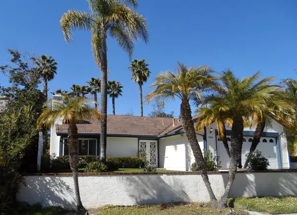 1684 Honeysuckle Ct, Encinitas, CA 92024