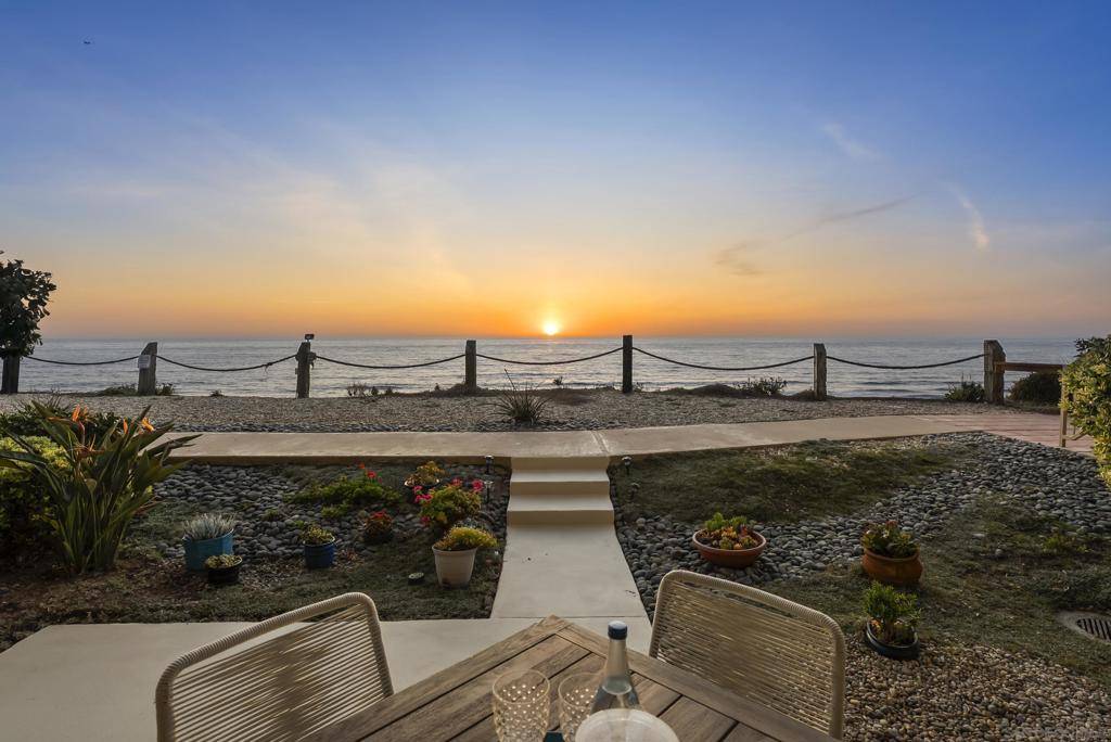 Solana Beach, CA 92075,441 S Sierra Ave #109