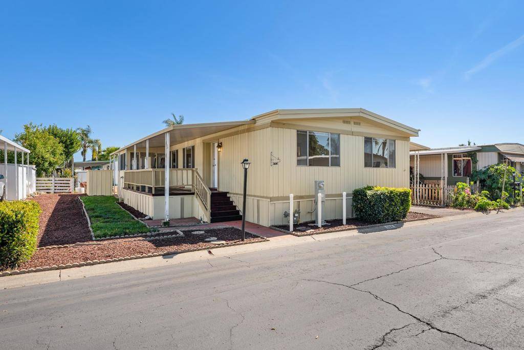 Escondido, CA 92027,2700 Valley Parkway #194