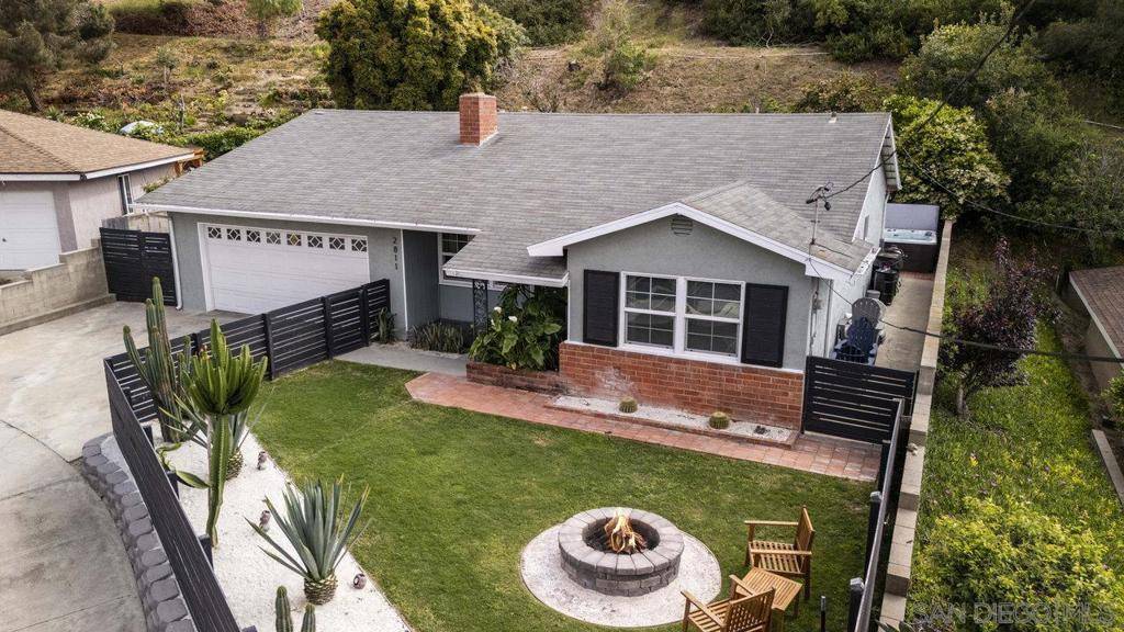 Oceanside, CA 92054,2811 Turnbull St