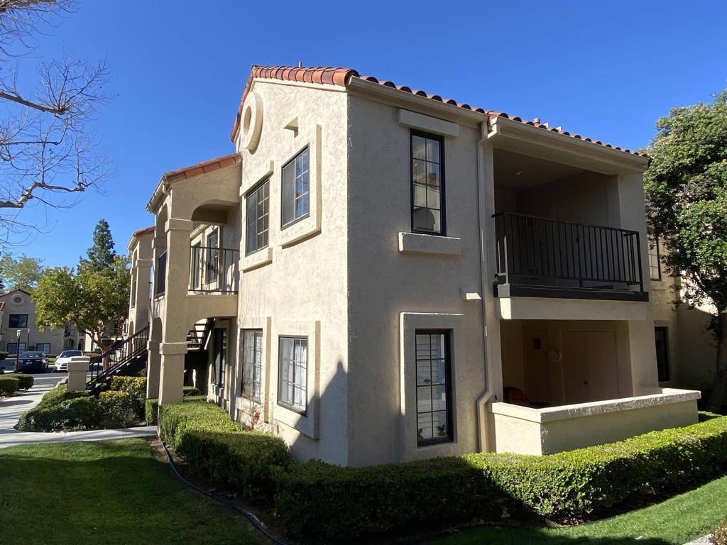 San Diego, CA 92128,13227 Wimberly Square #264