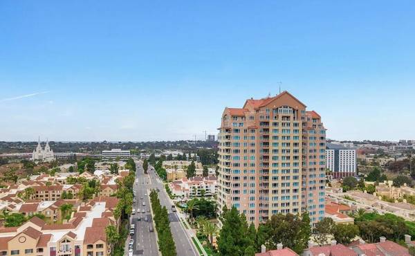 3890 Nobel Drive #503, San Diego, CA 92122