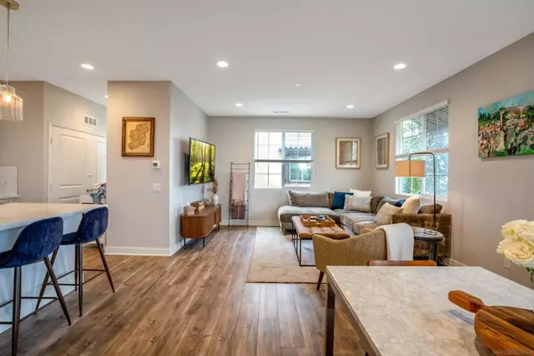 Oceanside, CA 92056,1154 Via Lucero