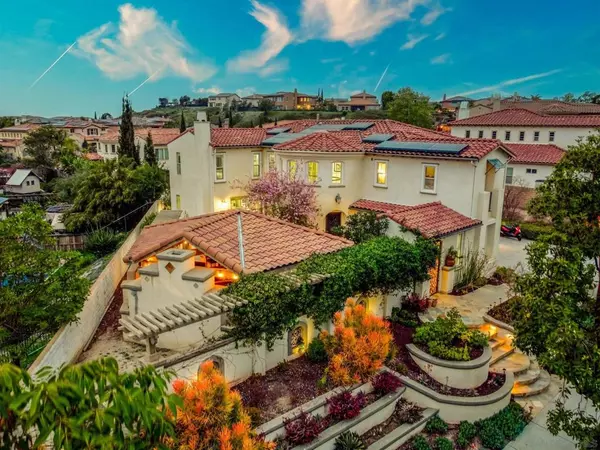 Chula Vista, CA 91914,278 Avenida Loretta