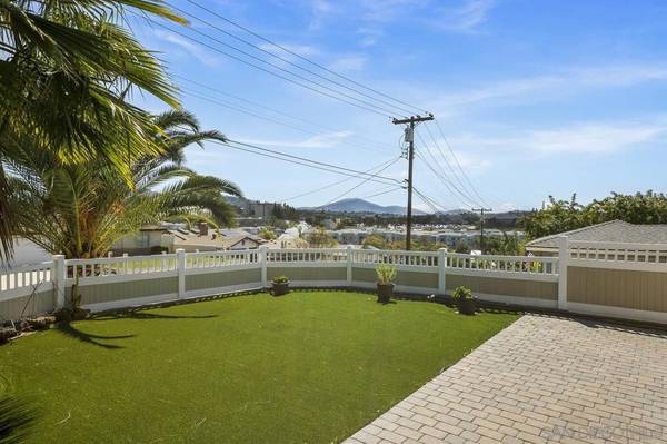 La Mesa, CA 91942,5780 Amarillo Ave