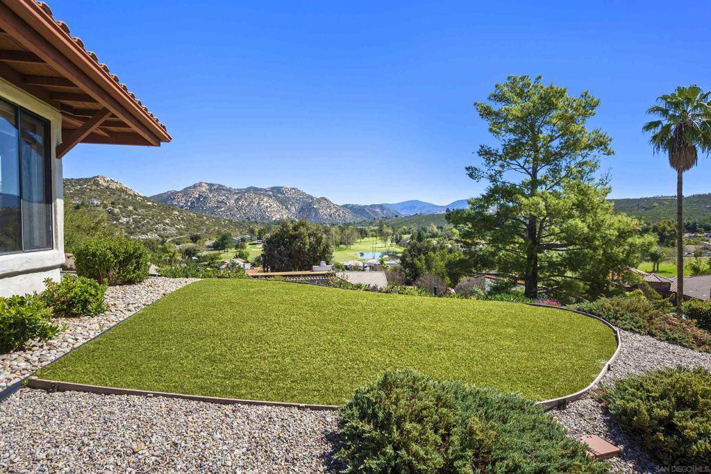 Ramona, CA 92065,15519 Calistoga Dr.