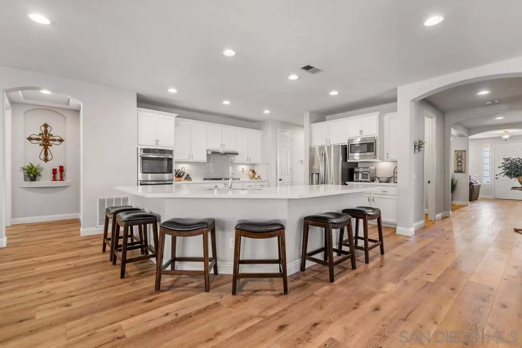 Escondido, CA 92026,1253 Sunset Heights Rd