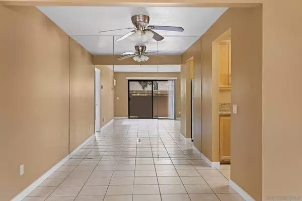Bonita, CA 91902,2920 Briarwood Rd #B1