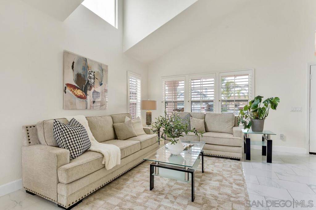 Oceanside, CA 92057,53 Avenida Descanso