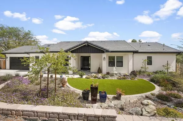 Escondido, CA 92027,1672 Citrus Hills Ln