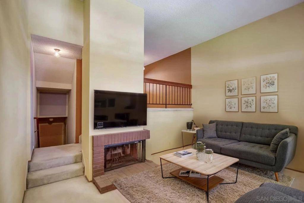 San Diego, CA 92120,3486 Mission Mesa Way