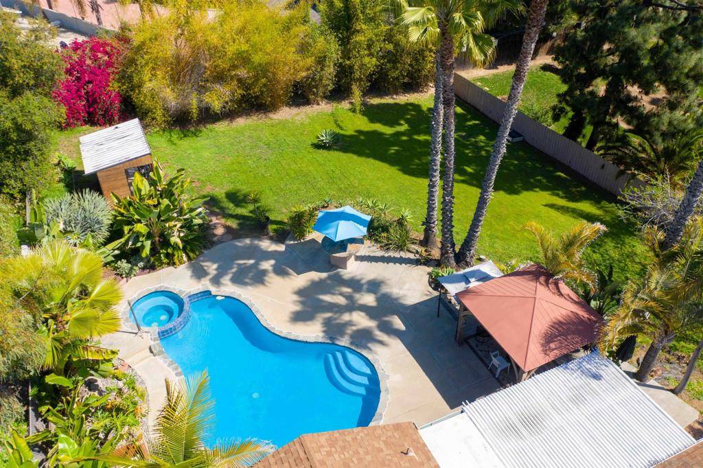 Vista, CA 92083,757 Anns Way
