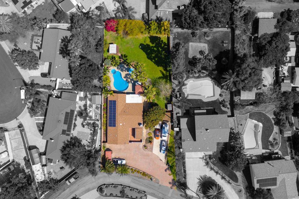 Vista, CA 92083,757 Anns Way