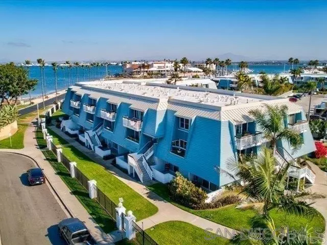 16 Montego Court, Coronado, CA 92118