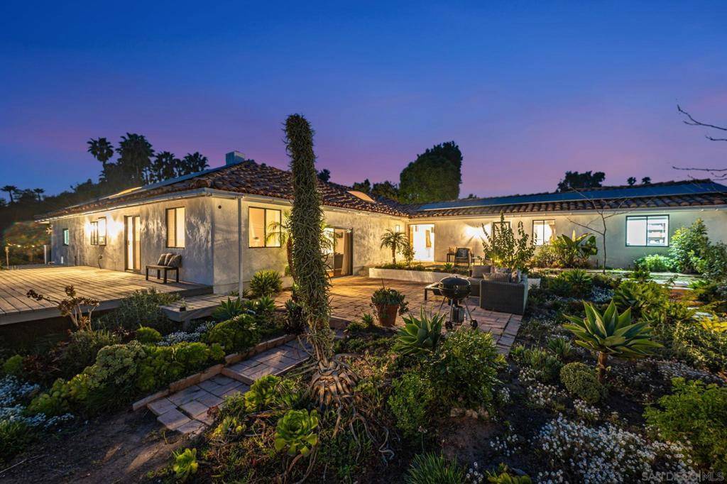 Fallbrook, CA 92028,1761 Winterwarm Dr