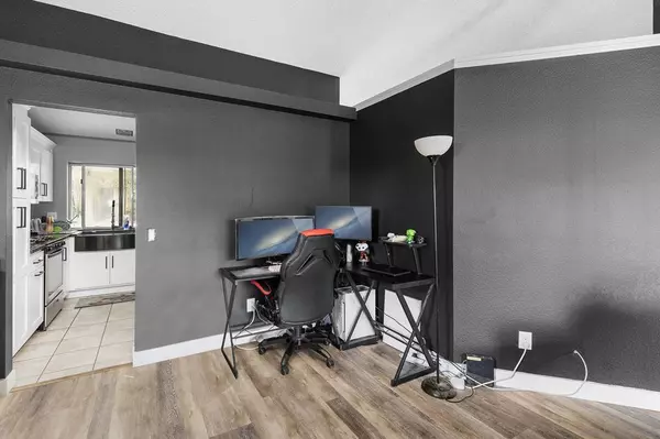 Temecula, CA 92592,31297 Huron St