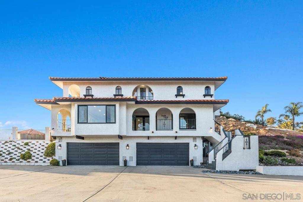 620 Calle De La Sierra, El Cajon, CA 92019