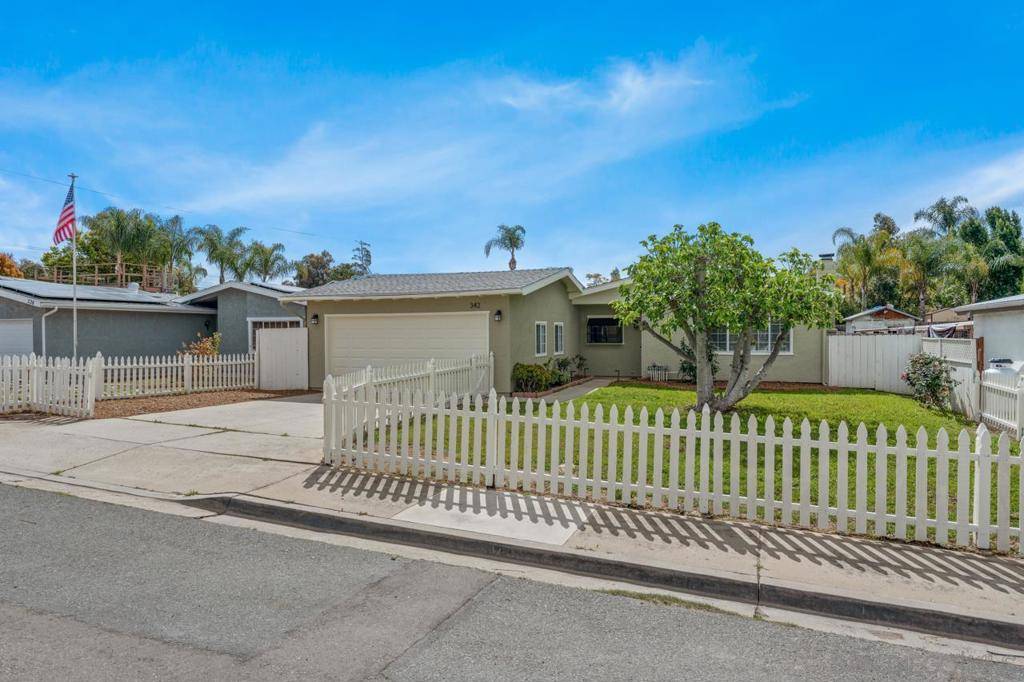 Ramona, CA 92065,342 F Street