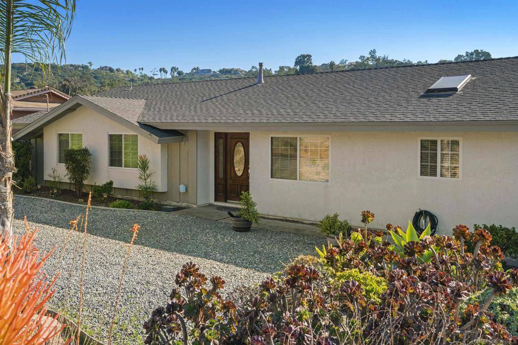 236 Camino Elevado, Bonita, CA 91902
