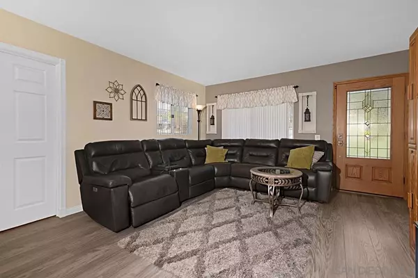 Escondido, CA 92029,1311 Country Club Dr