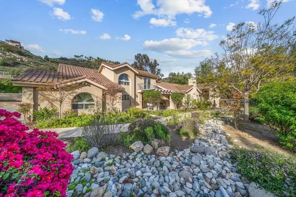 Bonsall, CA 92003,7102 Via Mariposa Norte
