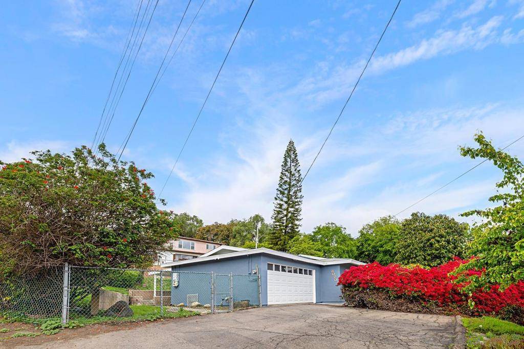 Lemon Grove, CA 91945,3070 Crane St