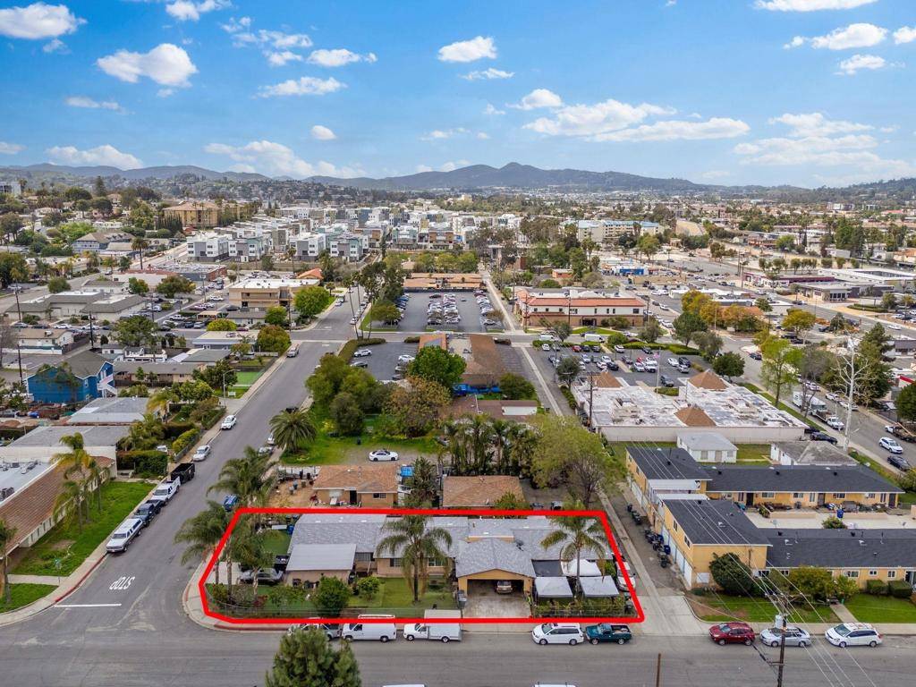 Escondido, CA 92025,209 15 N Date St