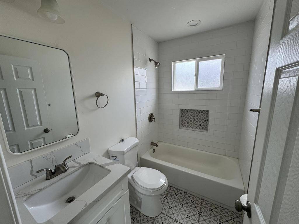 Santee, CA 92071,8925 Cottonwood Ave