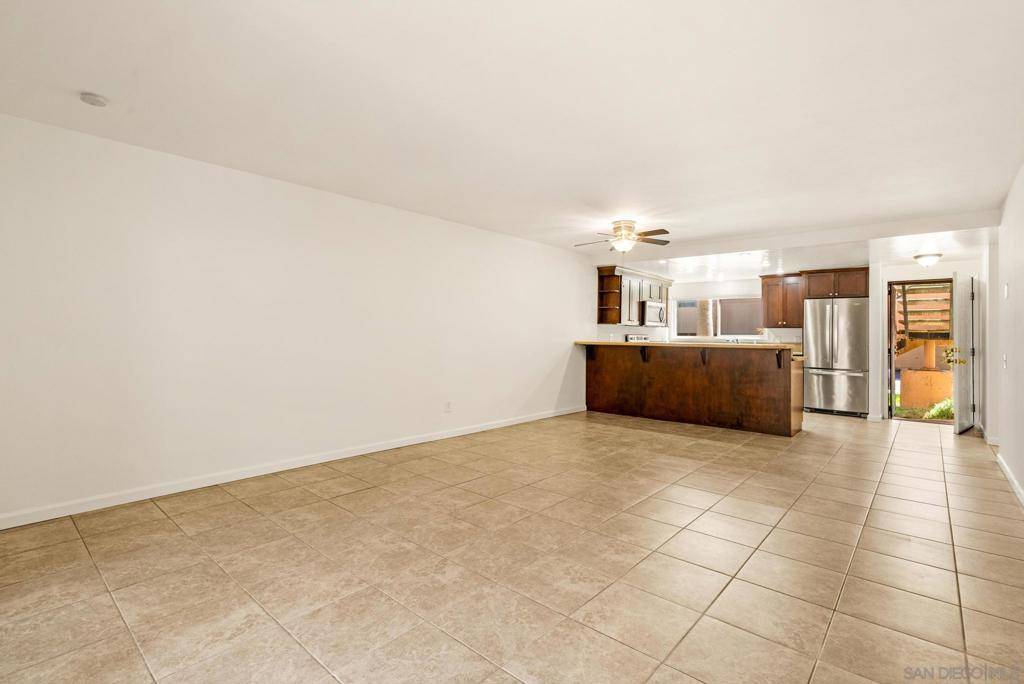 San Diego, CA 92119,8765 Lake Murray Blvd #4