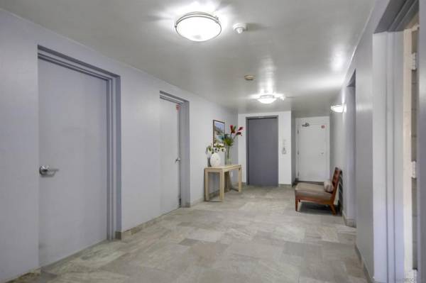 La Jolla, CA 92037,356 PLAYA DEL NORTE 8