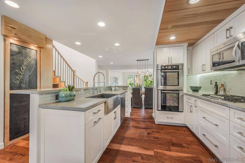3040 Via De Caballo,  Encinitas,  CA 92024