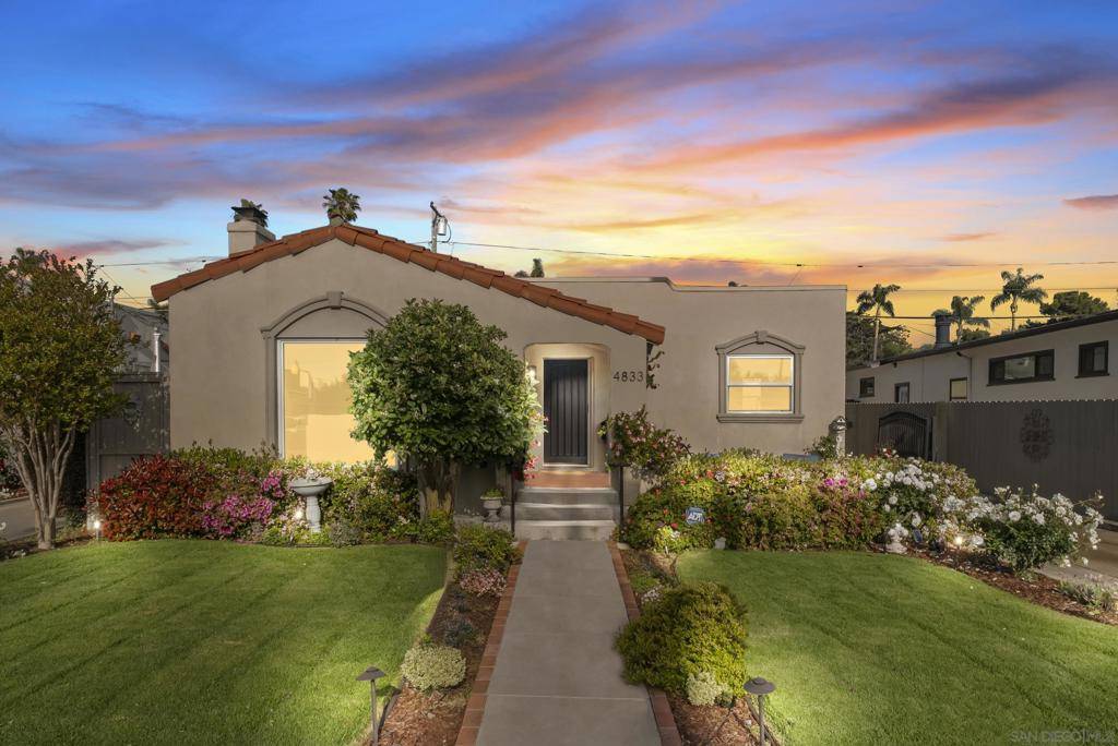 4833 Kensington Dr, San Diego, CA 92116
