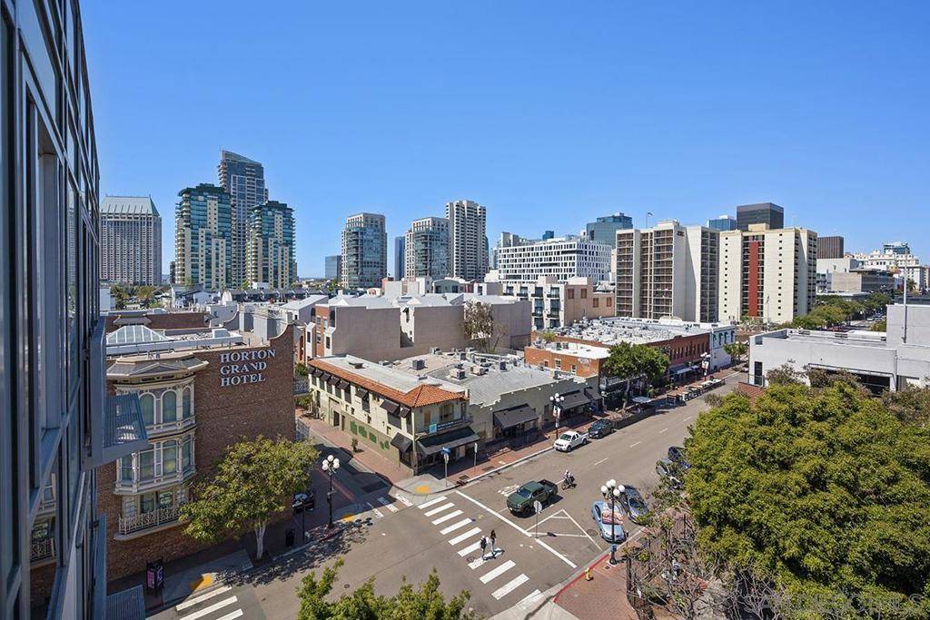 445 Island Avenue #707, San Diego, CA 92101