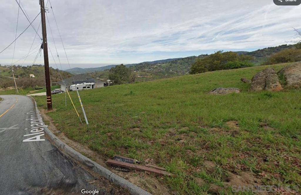 Tehachapi, CA 93561,0 Alejandro Court