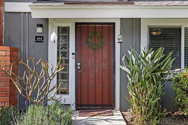 Oceanside, CA 92058,414 Los Arbolitos Blvd