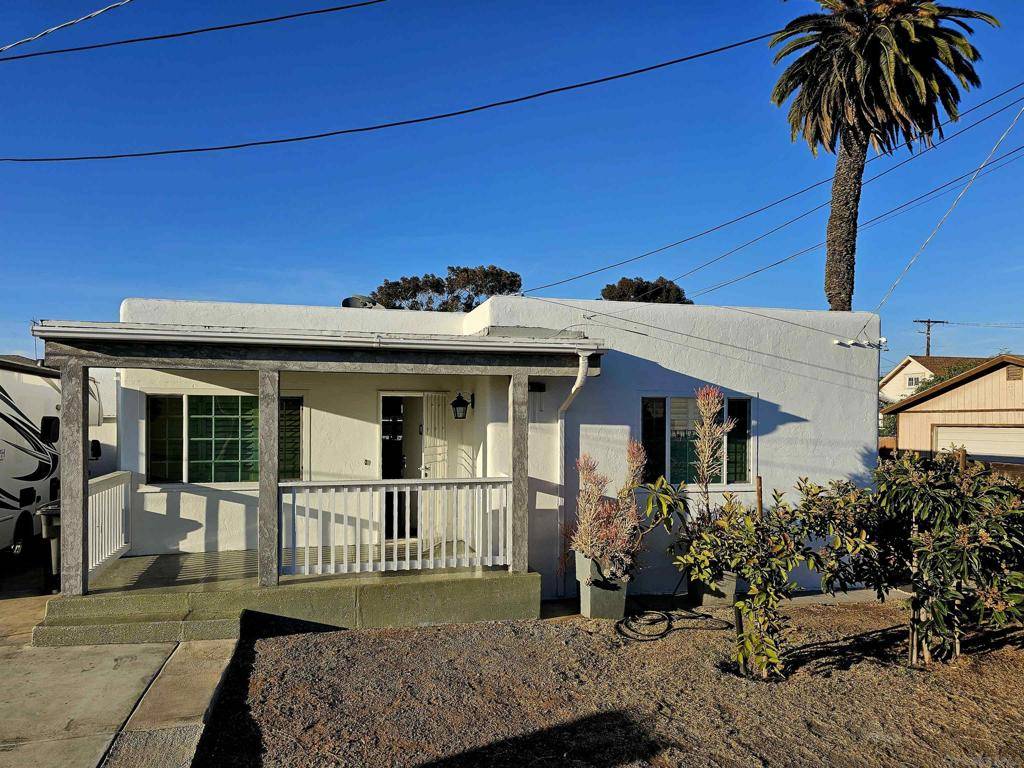 National City, CA 91950,425 E 16Th St