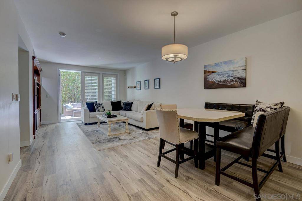 La Jolla, CA 92037,5410 La Jolla Blvd #A106