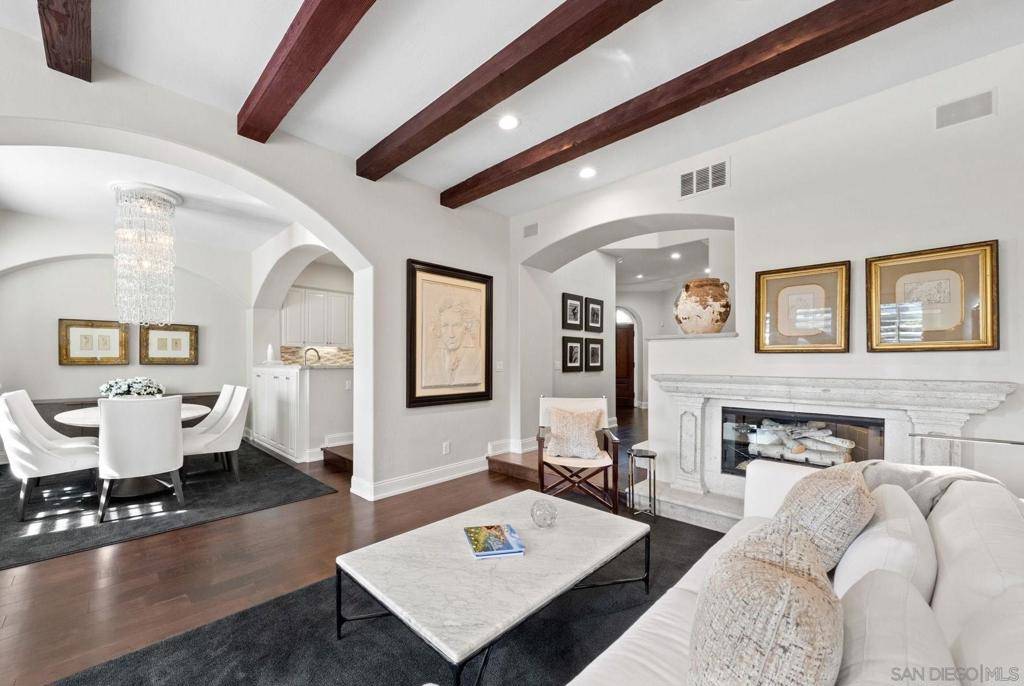7723 Ivanhoe Ave, La Jolla, CA 92037