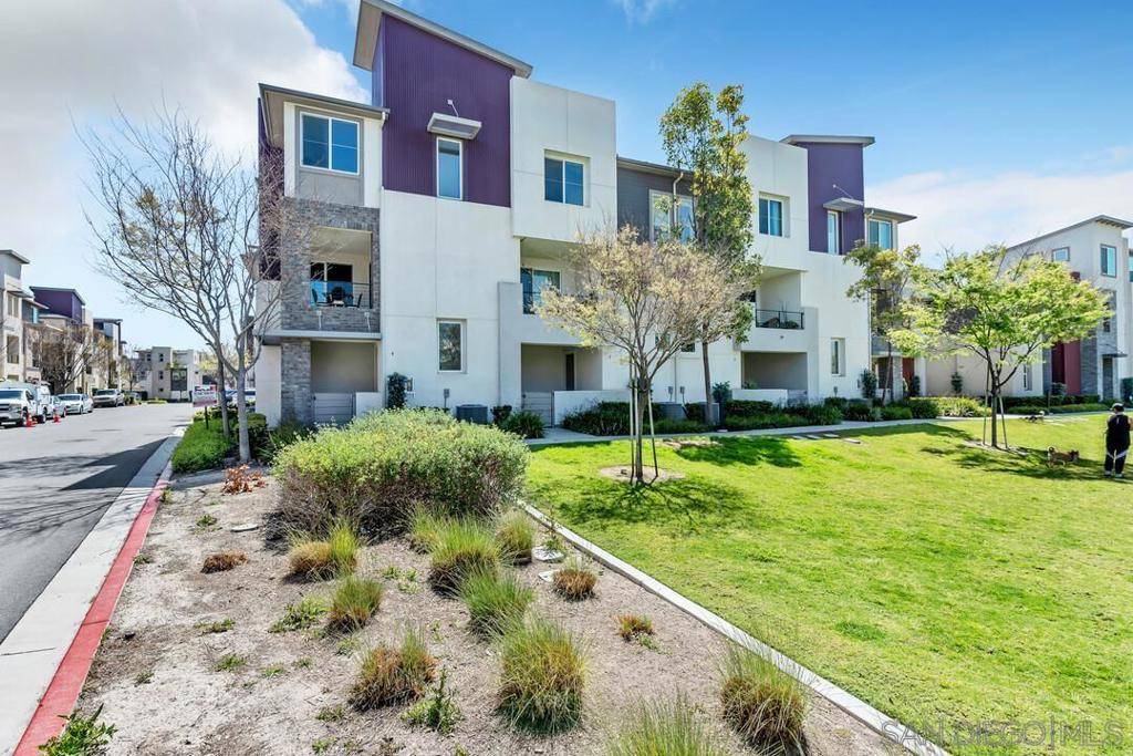 Chula Vista, CA 91915,1842 Observation Way #3