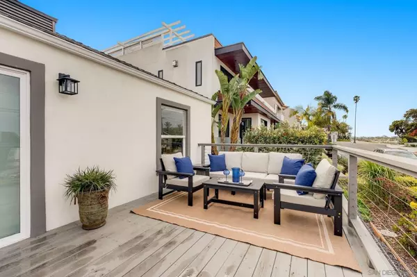 San Diego, CA 92109,3721 25 Riviera Drive
