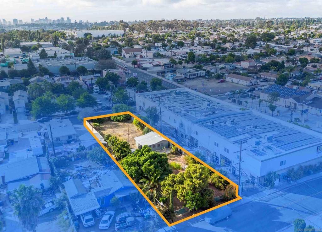 San Diego, CA 92102,530 42nd St