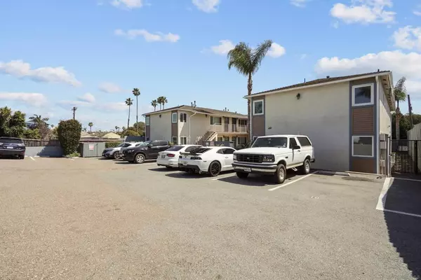 Imperial Beach, CA 91932,481 Palm Ave