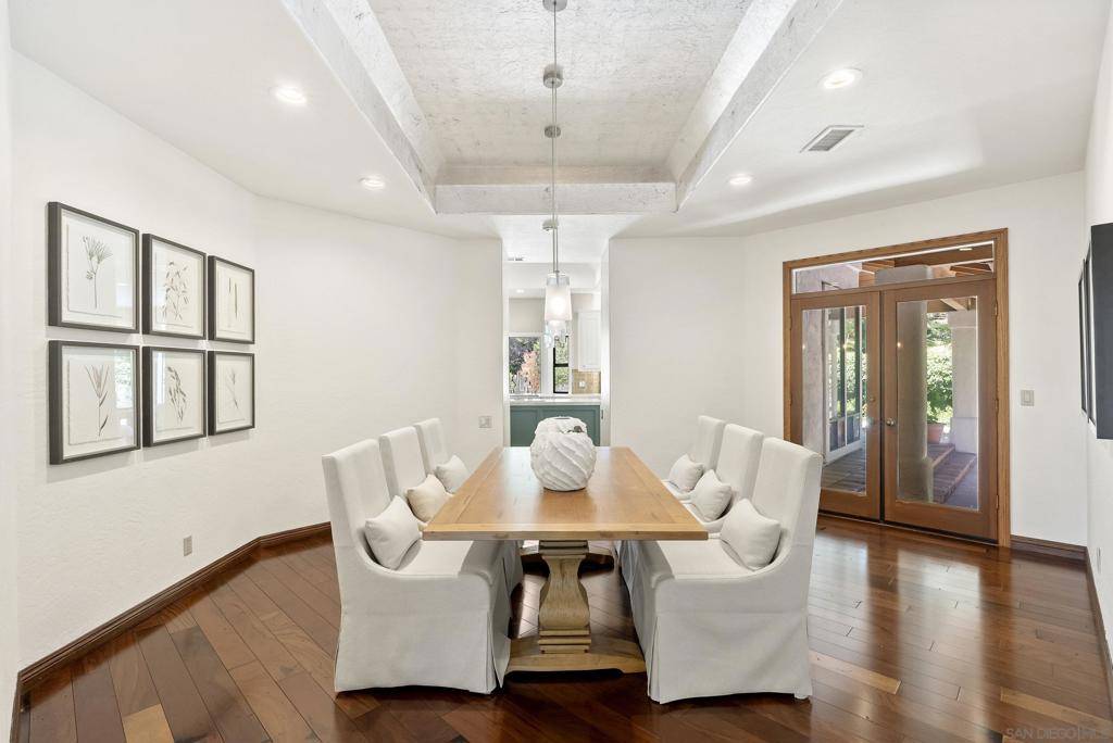 Rancho Santa Fe, CA 92067,17207 El Caporal