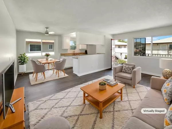Santee, CA 92071,9860 Mission Viejo Ct #4