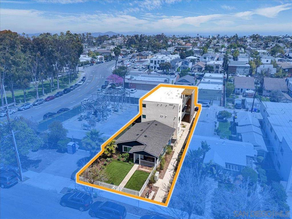 San Diego, CA 92116,4659 Florida Street