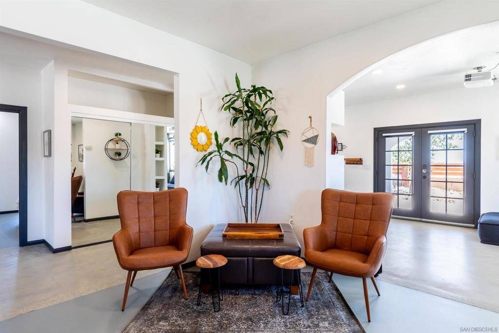 29 Palms, CA 92277,5066 LEAR AVE