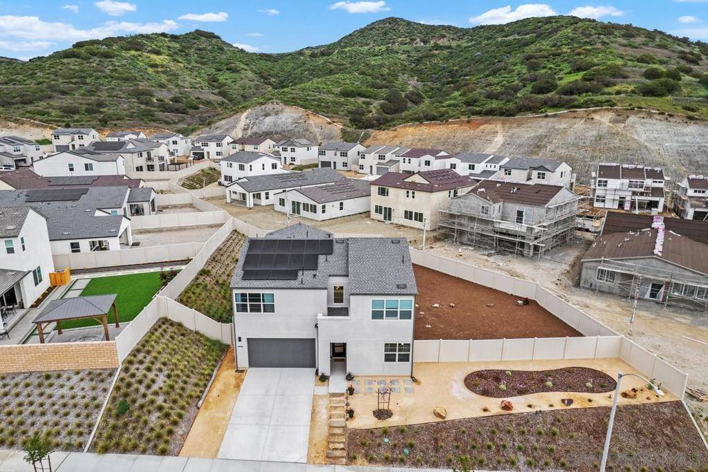 35505 Orchard Trails, Fallbrook, CA 92028