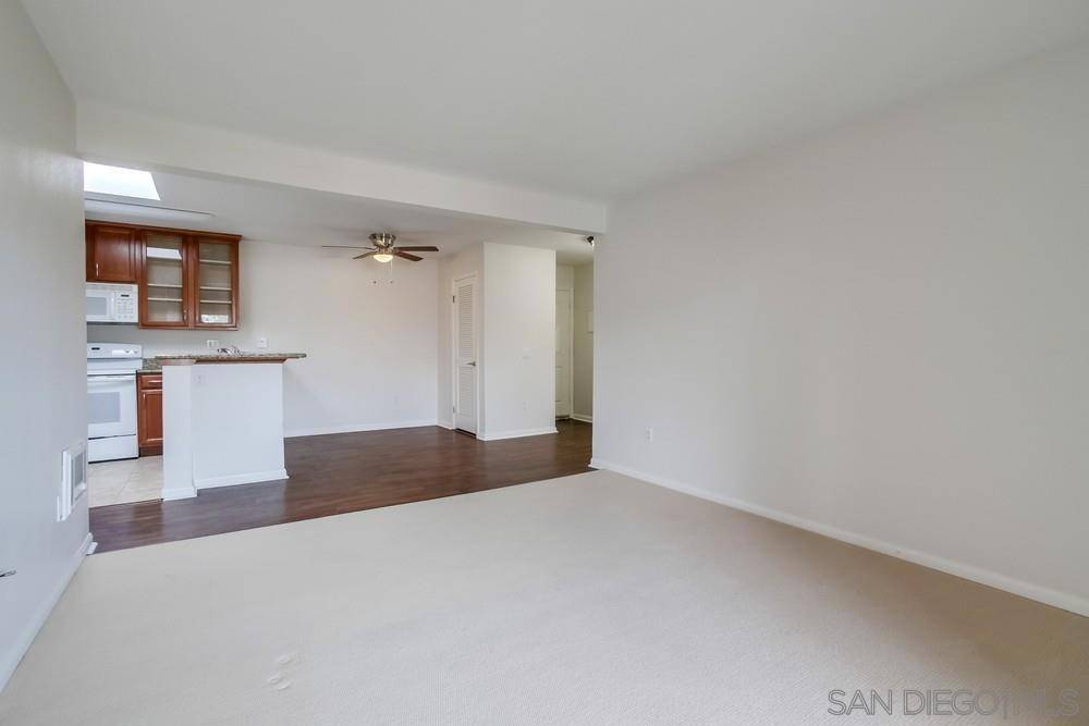 San Diego, CA 92120,7757 Margerum Ave #245